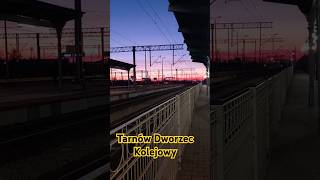 Tarnów dworzeckolejowy kolej polskakolej małopolska zachódsłońca listopad polishrailway PL [upl. by Medorra]