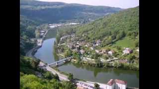 Croisière fluviale à Dole Franche Comté  Doubs location de bateaux sans permis  Nicols [upl. by Htyderem]