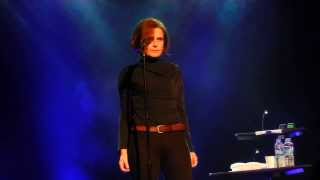 Alison Moyet  Nobodys Diary  Berlin im Heimathafen Neukoelln am 16092013 [upl. by Salema]