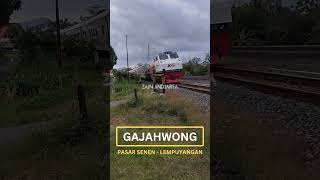 Gajahwong Membawa Kereta Priority viral shorts [upl. by Angelo]