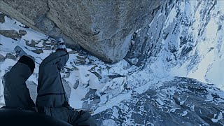 Scary descent Cunningham Couloir passerelle  Aiguille du Midi [upl. by Balfour]