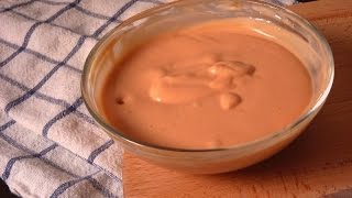 Como hacer salsa rosa o cocktail fácil  Recetas de salsas [upl. by Araf644]