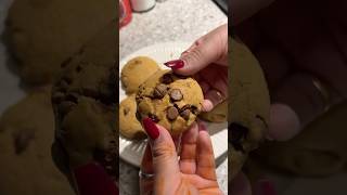 Chocolate chip cookies 🍪😋 [upl. by Akired342]