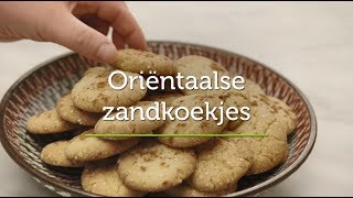 Oriëntaalse Zandkoekjes  Koekjes Bakken  AVEVE [upl. by Hasile]