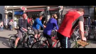 Arnold Schwarzenegger amp Heather Milligan bike ride in Munich [upl. by Tica]