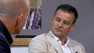 Wilfred Genee vs Maxim Hartman quotIk nodig je nooit meer uitquot  VI ORANJE BLIJFT THUIS [upl. by Naillik]