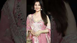 Sangeeta Bijlani graces Salman Khans residence for a glamorous Ganpati Darshan viralvideo shorts [upl. by Yetnruoc]