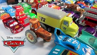 DISNEY PIXAR CARS COLLECTION LIGHTNING MCQUEEN TRACTOR TIPPIN MATER JUGUETE [upl. by Vivia52]