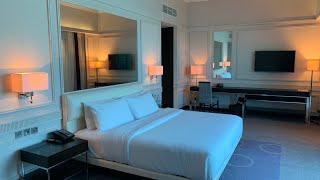 Le Meridien Mina Seyahi Deluxe Room Tour [upl. by Aiotal]