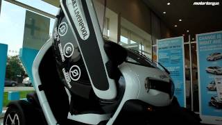 Renault Twizy first drive and details [upl. by Juana]