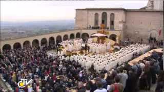 Prayer on the Tomb of St Francis of Assisi and Holy Mass [upl. by Hekker]