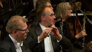 Rossini  Overture The barber of Seville  SINFONIA ROTTERDAM MUSIC MOMENT [upl. by Kristofer]