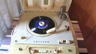 16 rpm philips tocadiscos record player changer 16 tours 16 rev [upl. by Aidile]