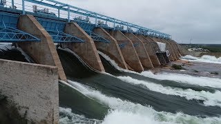 When dam floodgates on the Colorado River open in Central Texas [upl. by Pfister]