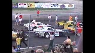 2002 great 360 modified race i35 speedway [upl. by Daughtry]