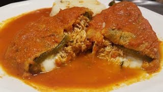 Chiles Rellenos Con Pollo y Queso [upl. by Hampton]