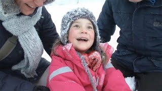 Weihnachtsschnee im Erzgebirge Da leuchten Kinderaugen [upl. by Alisan]