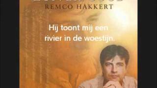 Remco Hakkert  God wijst mij een weg met lyrics [upl. by Stillas]