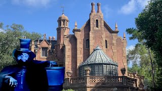 The Haunted Mansion at Magic Kingdom with the Hatbox Ghost  4K [upl. by Radke]