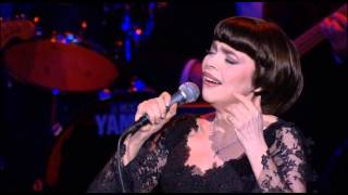 Mireille Mathieu  medley de chansons [upl. by Arriec]