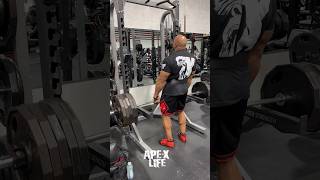 GSEASON doing shrugs bodybuilding fitness [upl. by Yenahs]