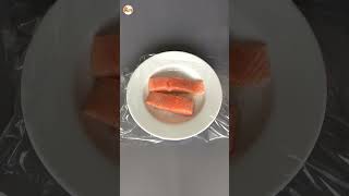 Cómo cocinar SALMÓN en el MICROONDAS Listo en 4 minutos I Petitchef [upl. by Gustafsson]