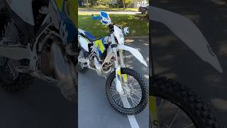 Husqvarna 300 2 stroke rev Pt 2 ⭐️❤️ dirtbike 2stroke rev motorcycle shorts [upl. by Bridges]