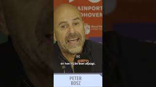 Is Luuk de Jong de beste kopper ter wereld ⬇️ psvgae luukdejong peterbosz [upl. by Joyan]