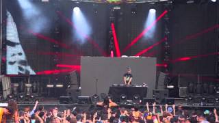 TIGA  Video Performance by 4U2C  OSHEAGA 2014 [upl. by Idelson]