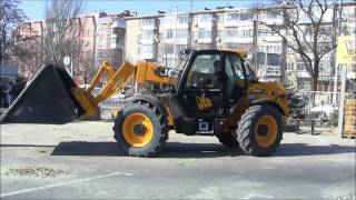 Тестдрайв погрузчика JCB [upl. by Iralav633]