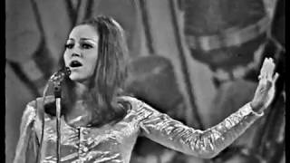 Marta Kubišová  Modlitba pro Martu Proudy Červánky  1968 LIVE SUPRAPHON SHOW [upl. by Eesdnil]