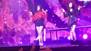 230318 Twice  Gashina Music Bank Chile 2018 [upl. by Gaskin]