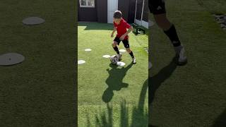 MESSI DRIBBLING SKILLS 🔥 FOOTBALL PRACTICE [upl. by Mckenna219]