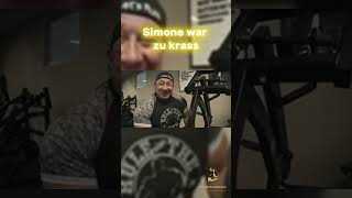 Simone war zu krass😲 bodybuilding maggus memes muskelmühle markusruhl mrolympia funny gym [upl. by Elacsap]