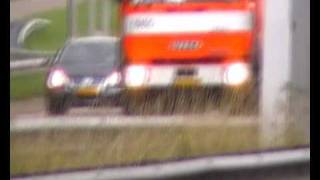 Brandweer Schuimwagen Velsen prio 1 onderweg naar hand brandmelding Haarlem [upl. by Louls]