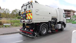 Bucher Municipal V80 Road Sweeper  BACKTOBLACK [upl. by Jed20]