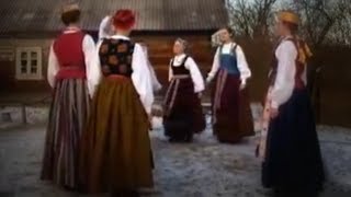 Dzūkiškas Advento liaudies šokis ratelis quotIr išvedė šešurėlisquot Lithuanian folk dance [upl. by Gradey]