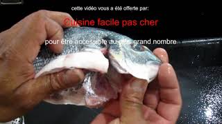 Comment nettoyer ou habiller un poisson avant de le cuisiner [upl. by Ruhtra]