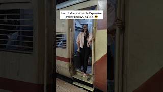 Kis kis ke ghar pe ye jhola hai jaldi se video ko like karo😂 niketimsy indian indianrailways [upl. by Anihtyc]