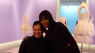 Les créations du couturier Azzedine Alaïa exposées aux PaysBas [upl. by Darrin754]