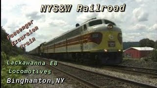 NYSampW Excursion Train powered by Lackawanna E8s Binghamton NY 7698 Time 200 pm [upl. by Ruamaj]