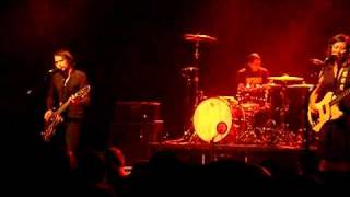 Silversun Pickups Live  Growing old is getting old [upl. by Lu]