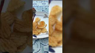 REVIEWING SAMBOY CHIPS aussie snacks food review foodie australia [upl. by Ahtnams35]