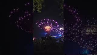 singapore gardens by the baygardens by the bay light showgarden by the bay at night [upl. by Aihsit]