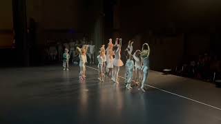 Gaïa danser pour la Terre  Extrait du spectacle des enfants [upl. by Enelam]