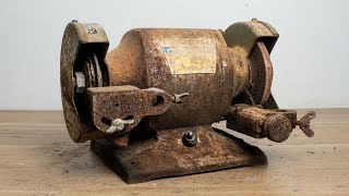 Restoration Of Rusty Bench Grinder Makita 9300 [upl. by Eilsew112]