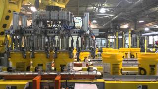 Robotic Pail Palletizing  77lb pails of Stucco  Demostration [upl. by Osithe423]