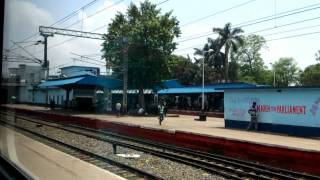 MEALS SERVED ON NEW JALPAIGURI  HOWRAH SHATABDI FROM BOLPUR  BARDDHAMAN SKIP [upl. by Ophelie]