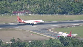 Take Off Lion Air dan Batik Air di Bandara Sentani Jayapura Papua Pesawat Boieng Max 8 dan A320 [upl. by Essyle]