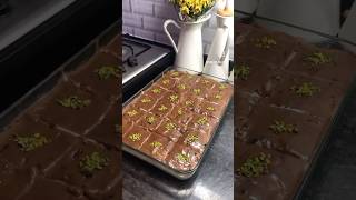 KEDİ DİLİNDEN YALANCI PROFİTEROL tatlı profiterol pasta pastatarifleripratiktarifler tarif [upl. by Deeyn]